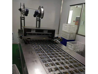 阿膠全自動拉伸包裝機